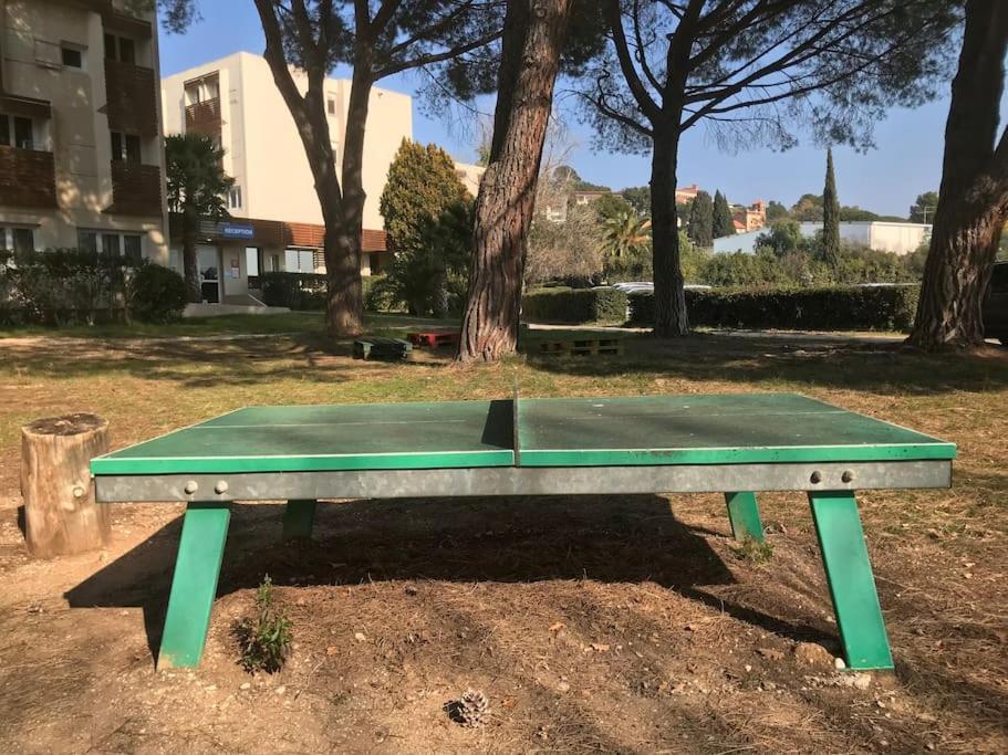 Appartement Plage Piscine Et Tennis Inclus La Londe-les-Maures Esterno foto