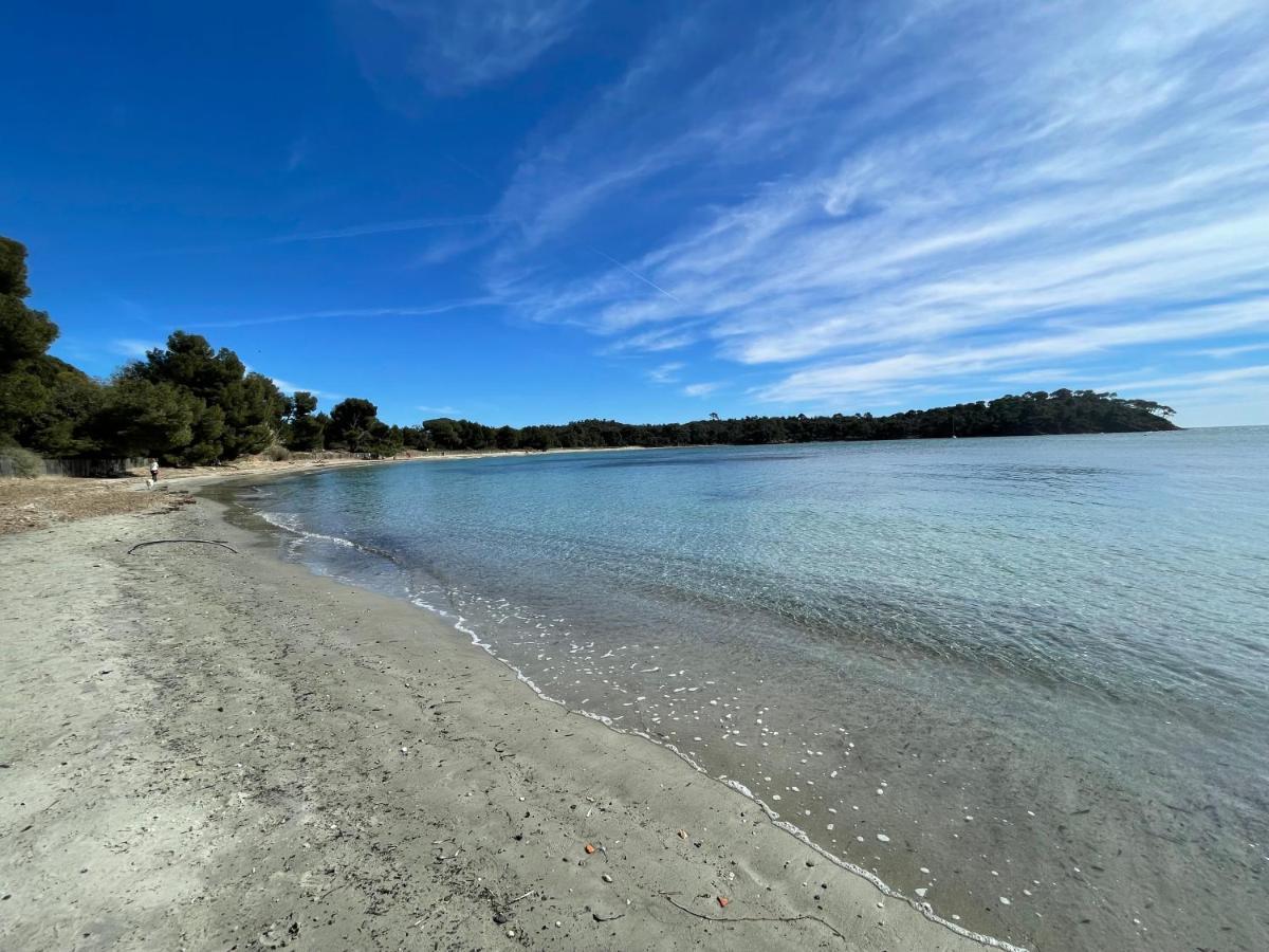 Appartement Plage Piscine Et Tennis Inclus La Londe-les-Maures Esterno foto