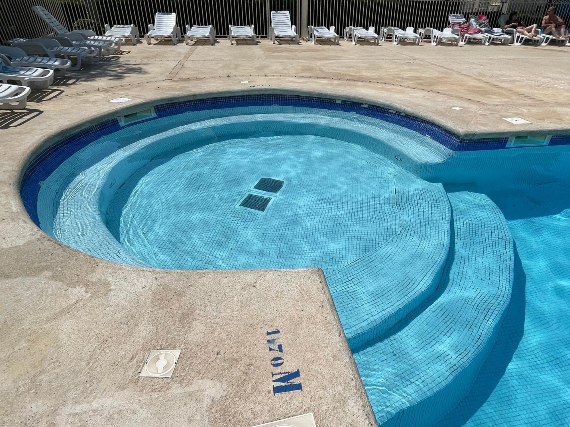 Appartement Plage Piscine Et Tennis Inclus La Londe-les-Maures Esterno foto
